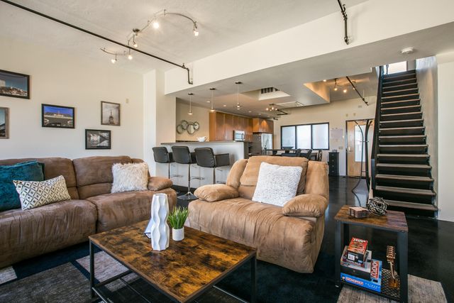 219 Central Avenue NW 507, Albuquerque, NM 87102