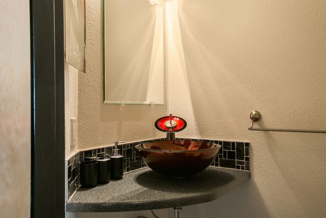 219 Central Avenue NW 507, Albuquerque, NM 87102