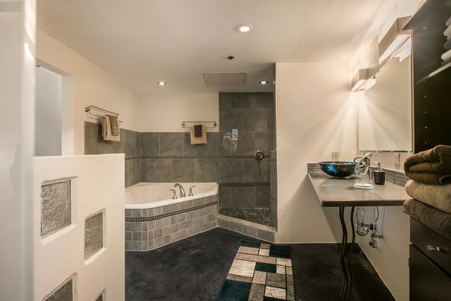 219 Central Avenue NW 507, Albuquerque, NM 87102