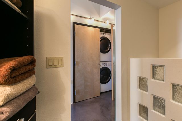 219 Central Avenue NW 507, Albuquerque, NM 87102