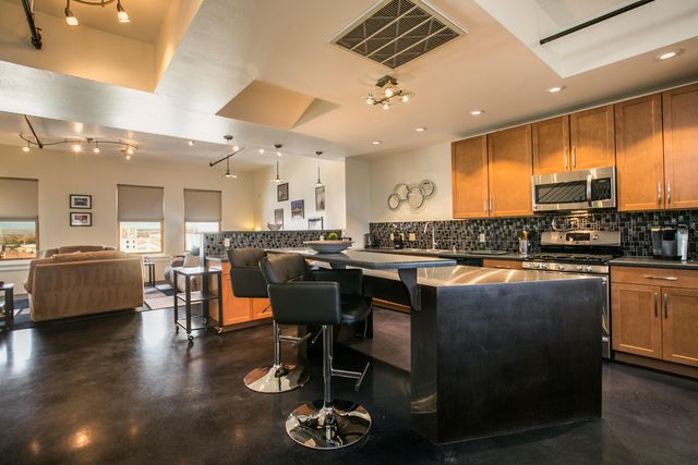 219 Central Avenue NW 507, Albuquerque, NM 87102
