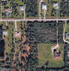 380 39th AVE NW, Naples, FL 34120