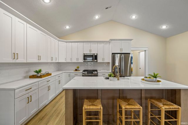 1743 W Ezekiel Drive, Bloomington, IN 47403