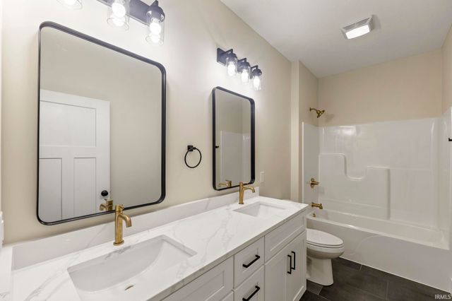 1743 W Ezekiel Drive, Bloomington, IN 47403