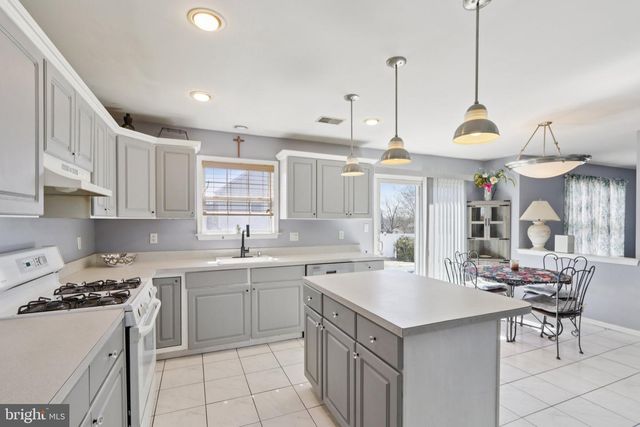 187 COMPASS ROAD, Manahawkin, NJ 08050