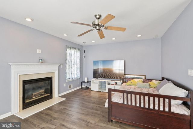 187 COMPASS ROAD, Manahawkin, NJ 08050