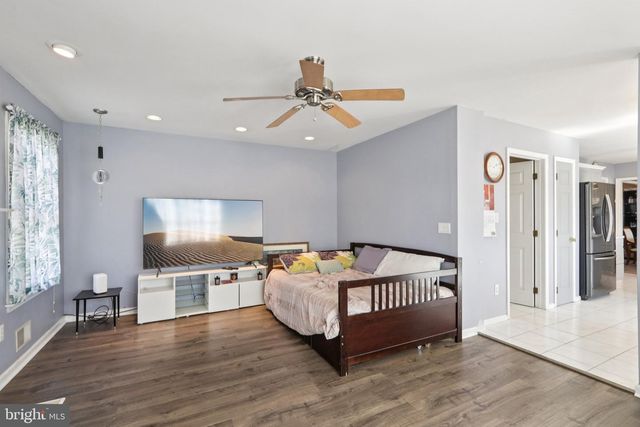 187 COMPASS ROAD, Manahawkin, NJ 08050