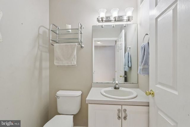 187 COMPASS ROAD, Manahawkin, NJ 08050
