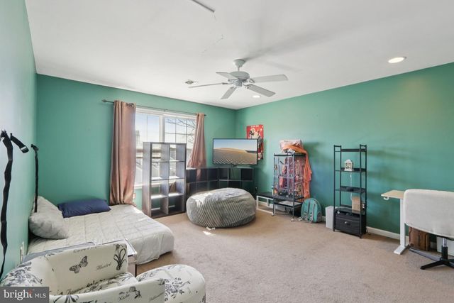 187 COMPASS ROAD, Manahawkin, NJ 08050