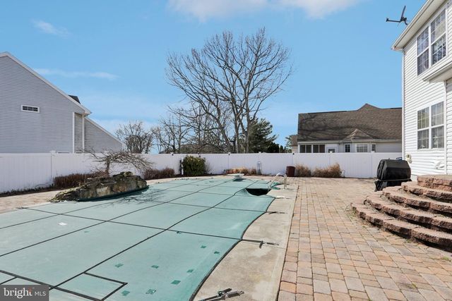187 COMPASS ROAD, Manahawkin, NJ 08050
