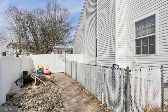 187 COMPASS ROAD, Manahawkin, NJ 08050