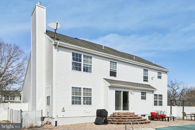 187 COMPASS ROAD, Manahawkin, NJ 08050