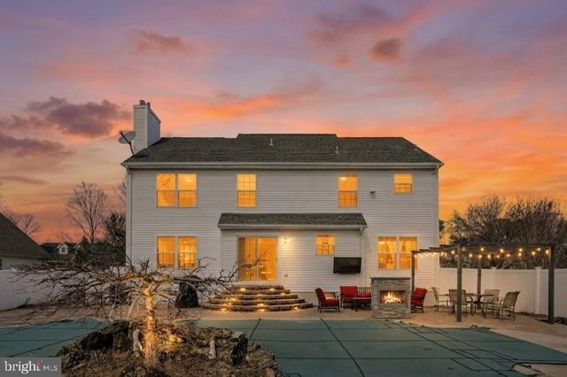 187 COMPASS ROAD, Manahawkin, NJ 08050