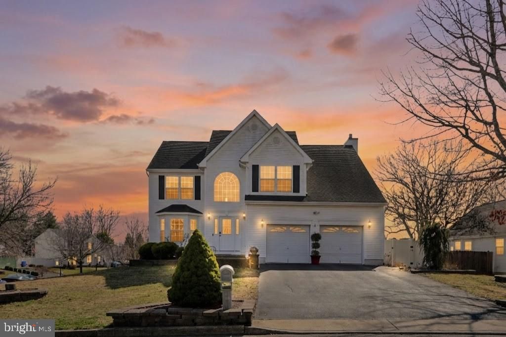 187 COMPASS ROAD, Manahawkin, NJ 08050
