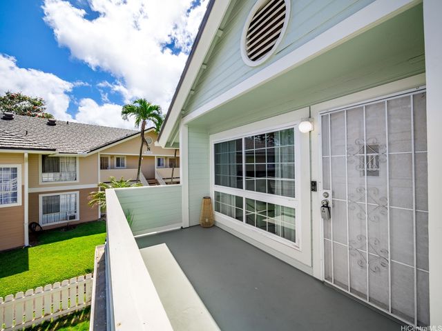 94-1457 Waipio Uka Street O204, Waipahu, HI 96797