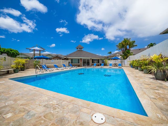 94-1457 Waipio Uka Street O204, Waipahu, HI 96797