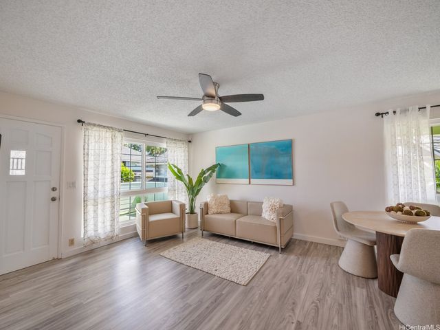 94-1457 Waipio Uka Street O204, Waipahu, HI 96797