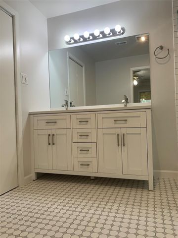 417 Sikes Street, Houston, TX 77018