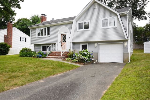 37 Thornton Ave, Brockton, MA 02301