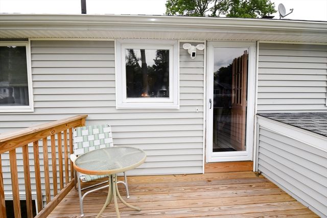 37 Thornton Ave, Brockton, MA 02301