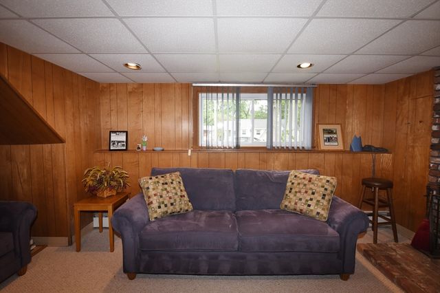 37 Thornton Ave, Brockton, MA 02301