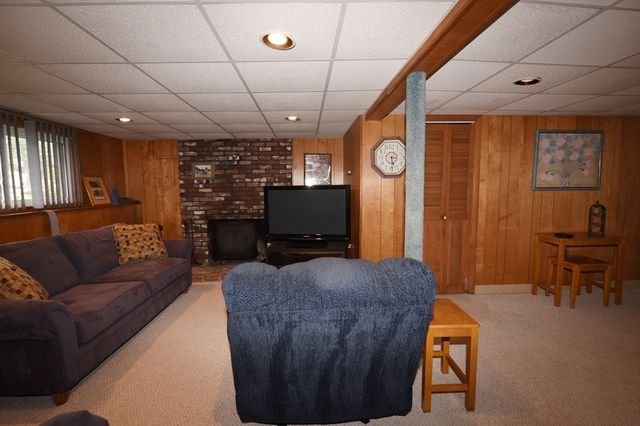 37 Thornton Ave, Brockton, MA 02301