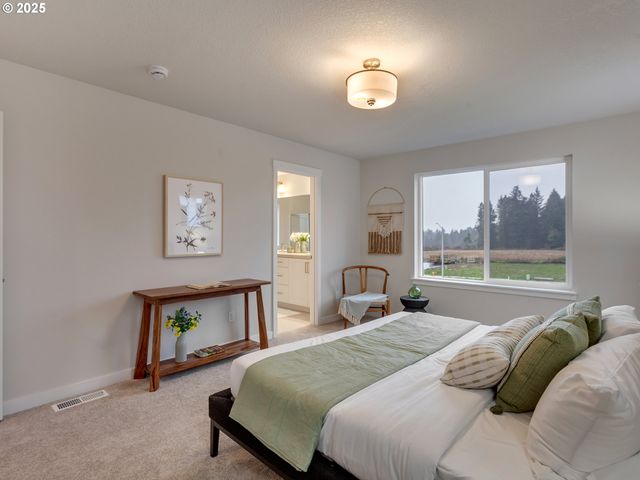 13884 Sw 175th Ave, Tigard, OR 97140