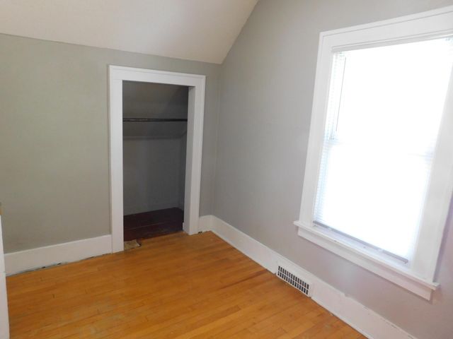606 5th Street S, Moorhead, MN 56560