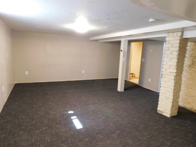 606 5th Street S, Moorhead, MN 56560