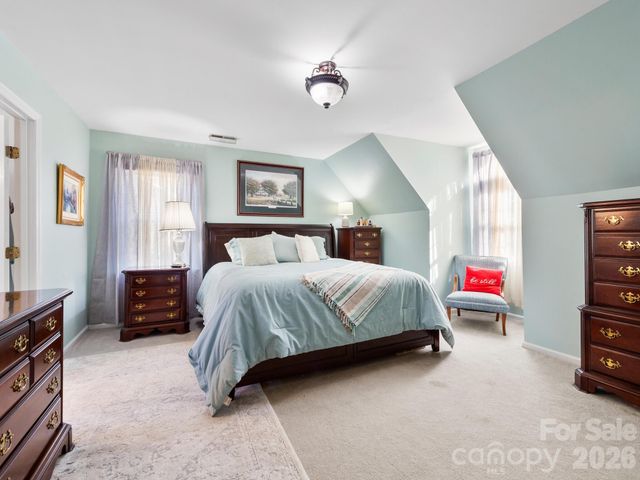 808 Lakey Gap Road, Black Mountain, NC 28711