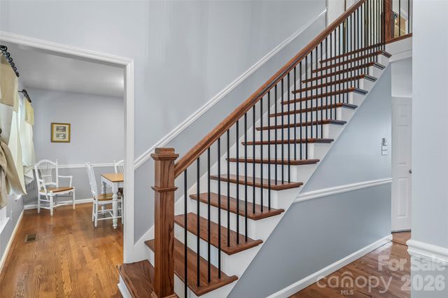 808 Lakey Gap Road, Black Mountain, NC 28711