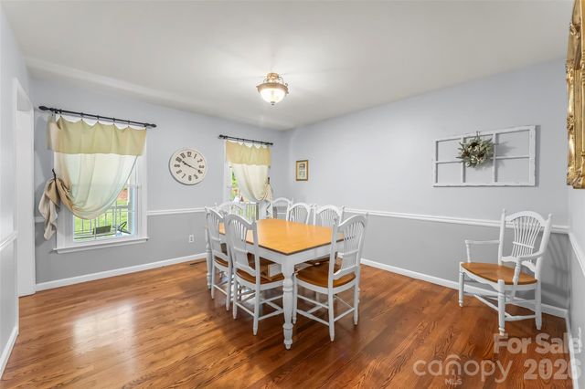 808 Lakey Gap Road, Black Mountain, NC 28711