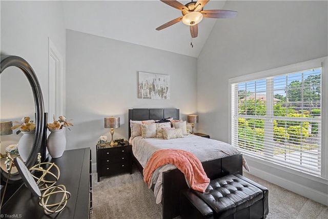 4027 Ridgeline Drive, Kernersville, NC 27284