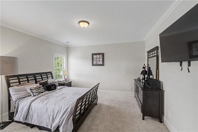 4027 Ridgeline Drive, Kernersville, NC 27284