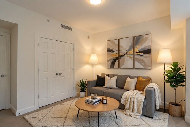 10 Bowdoin St 304, Boston, MA 02114