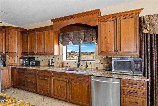 1969 W Three O'Clock Hill Road, Oracle, AZ 85623