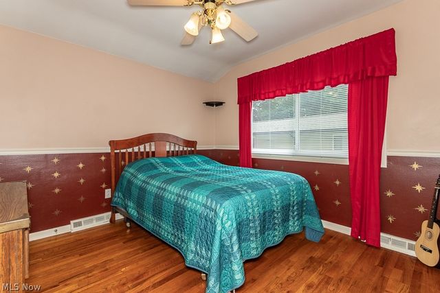 8831 Pine Tree Drive, Macedonia, OH 44056