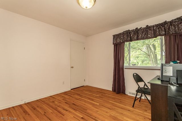 8831 Pine Tree Drive, Macedonia, OH 44056