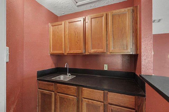 22122 Meadowhill Drive, Spring, TX 77389
