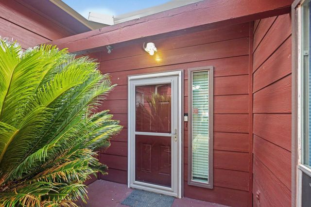 22122 Meadowhill Drive, Spring, TX 77389