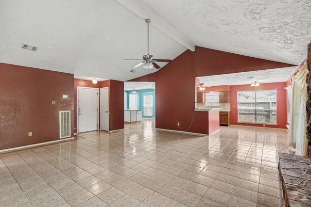 22122 Meadowhill Drive, Spring, TX 77389