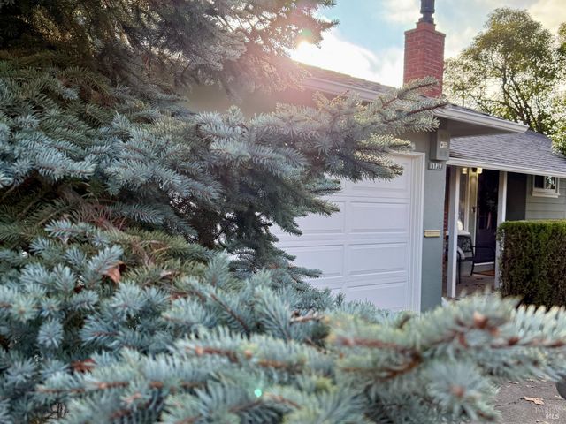 111 Harris Way, Vallejo, CA 94591