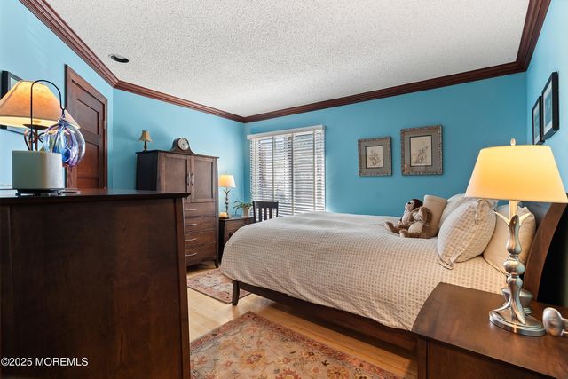 15 Hidden Harbor Drive, Point Pleasant, NJ 08742