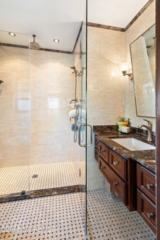 15 Hidden Harbor Drive, Point Pleasant, NJ 08742