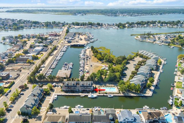 15 Hidden Harbor Drive, Point Pleasant, NJ 08742