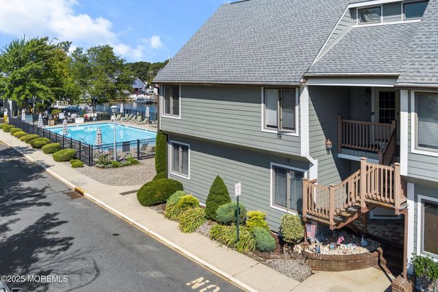 15 Hidden Harbor Drive, Point Pleasant, NJ 08742
