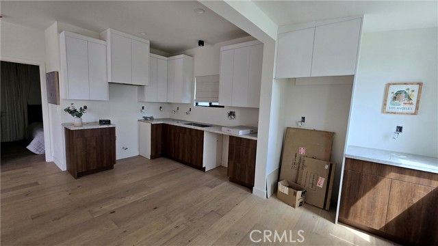 1316 Allesandro, Los Angeles, CA 90026