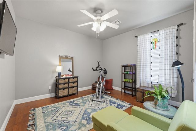 1299 Saint Andrews Circle, Fayetteville, AR 72701