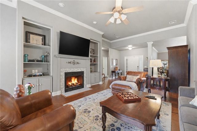 1299 Saint Andrews Circle, Fayetteville, AR 72701