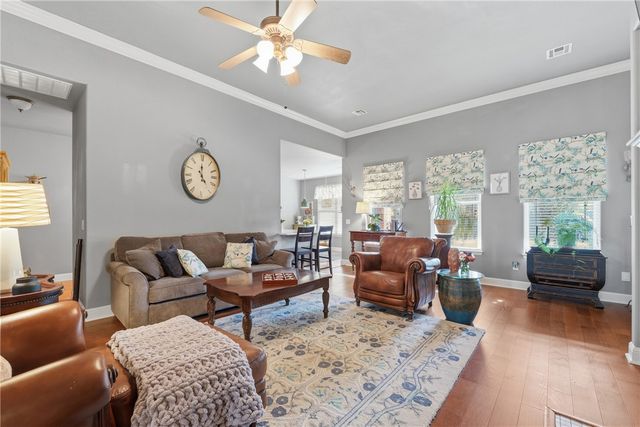 1299 Saint Andrews Circle, Fayetteville, AR 72701